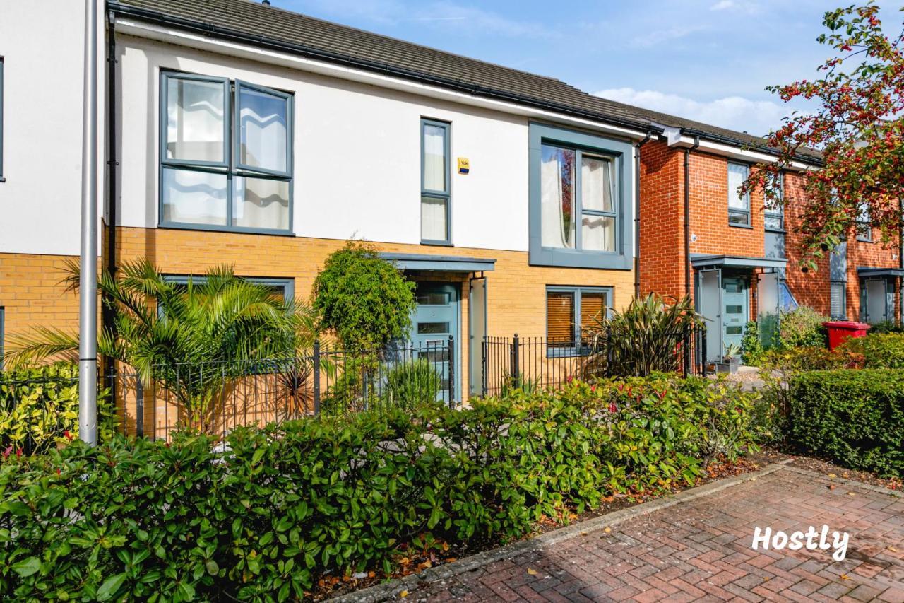 Puffin Way - Comfortable, Spacious House With Parking Reading Luaran gambar